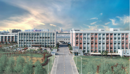 新型材料研发学校